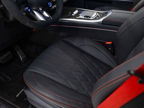 Used 2025 Mercedes-Benz G 63 AMG 4MATIC image 19