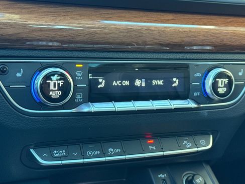 Used 2022 Audi Q5 2.0T Premium Plus image 24