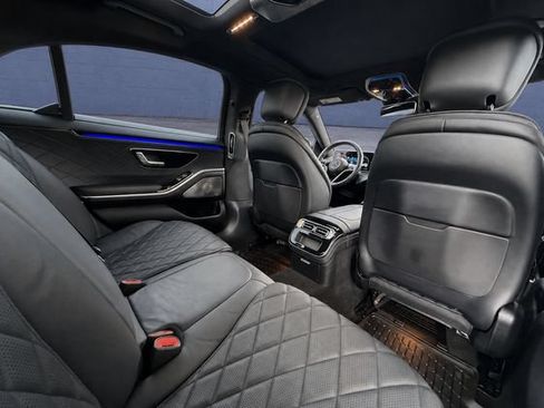 Used 2023 Mercedes-Benz S 580 4MATIC Sedan image 18