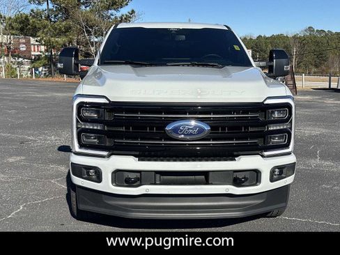 Used 2025 Ford F250 Platinum image 2
