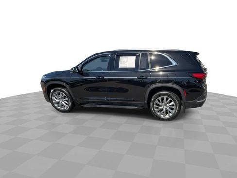 Certified 2025 Buick Enclave Preferred FWD image 5