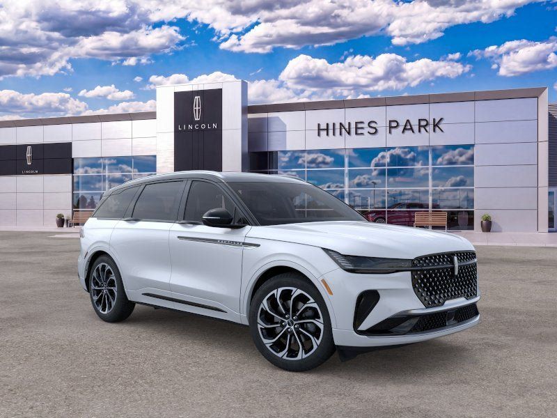 New 2026 Lincoln Nautilus Reserve AWD/4WD image 7