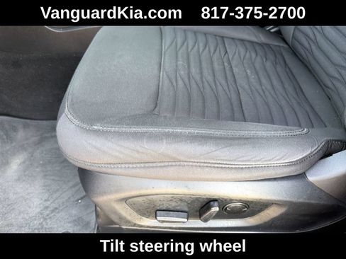 Used 2020 Ford Explorer XLT RWD image 16