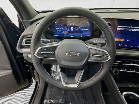 New 2026 Chevrolet Traverse LT w/ Midnight/Sport Edition FWD image 13