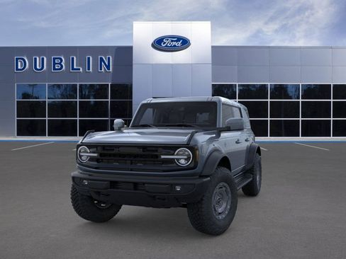 New 2025 Ford Bronco Outer Banks w/ Sasquatch Package AWD/4WD image 38