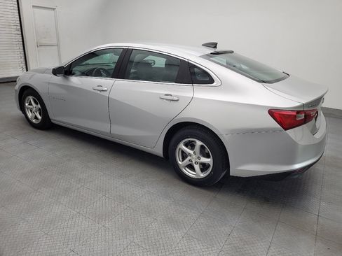 Used 2018 Chevrolet Malibu LS w/ LPO, Convenience Package 1 FWD image 3