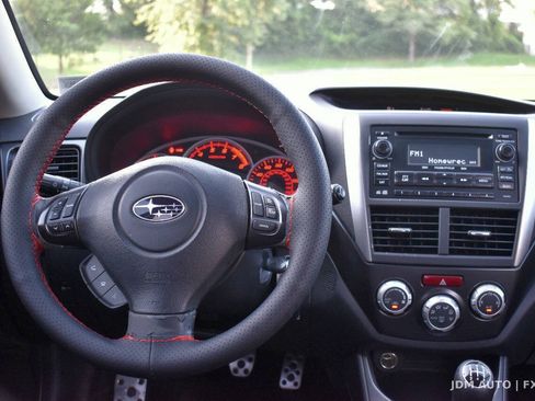 Used 2014 Subaru Impreza WRX Hatchback AWD/4WD image 18