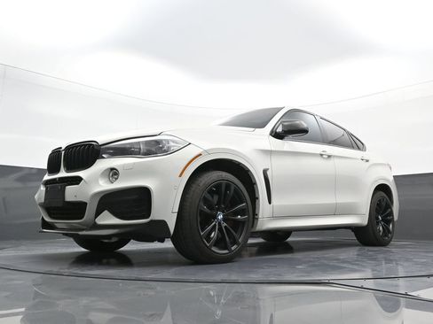 Used 2017 BMW X6 xDrive50i AWD/4WD image 24