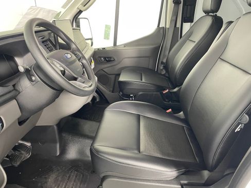 New 2026 Ford Transit 250 148 Medium Roof Extended AWD image 2