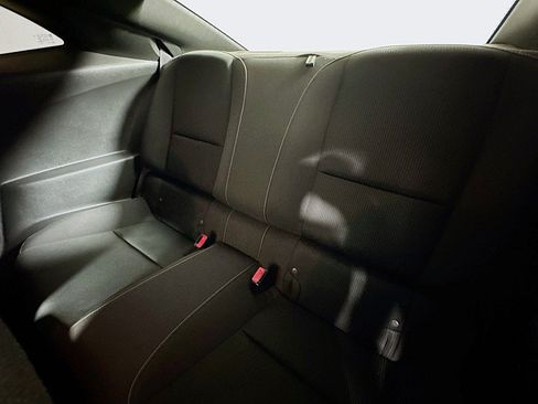 Used 2015 Chevrolet Camaro LT RWD image 19