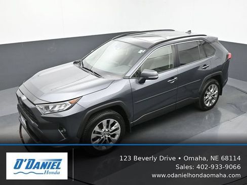 Used 2020 Toyota RAV4 XLE Premium AWD/4WD image 16