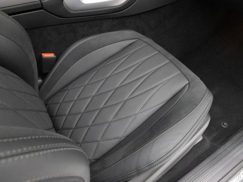 Used 2023 Mercedes-Benz GLS 63 AMG 4MATIC image 34