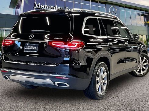 Certified 2023 Mercedes-Benz GLS 450 4MATIC image 10