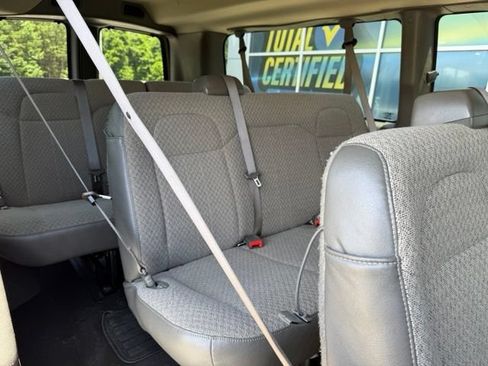 Used 2019 Chevrolet Express 3500 LT w/ LT Preferred Equipment Group RWD image 29