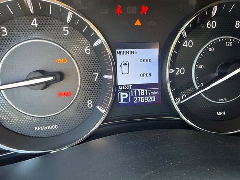Used 2019 Nissan Armada SL w/ Premium Package AWD/4WD image 16