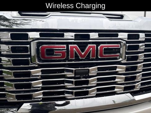 Used 2025 GMC Sierra 2500 Denali AWD/4WD image 27
