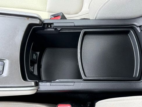 Used 2019 Honda Accord EX image 45