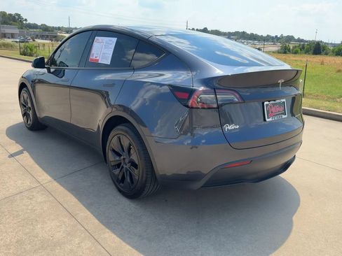Used 2025 Tesla Model Y Long Range AWD/4WD image 6