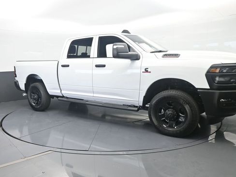 Used 2026 RAM 3500 Tradesman AWD/4WD image 8