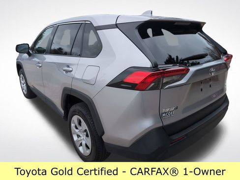 Certified 2024 Toyota RAV4 LE AWD/4WD image 3