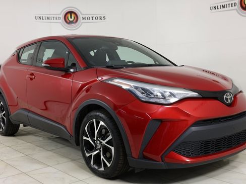 Used 2021 Toyota C-HR XLE image 34