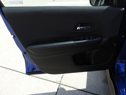 Used 2019 Honda HR-V Sport image 15
