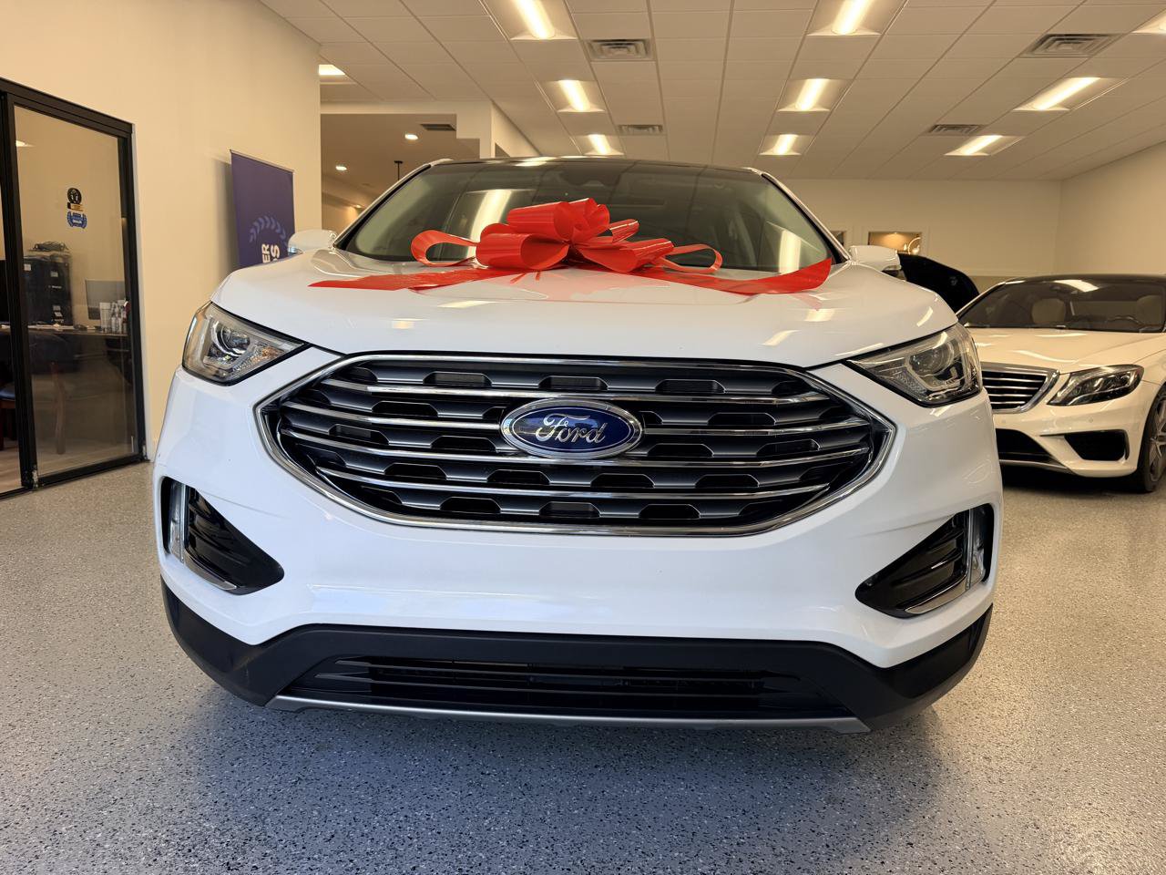 Used 2019 Ford Edge SEL w/ Equipment Group 201A AWD/4WD image 10