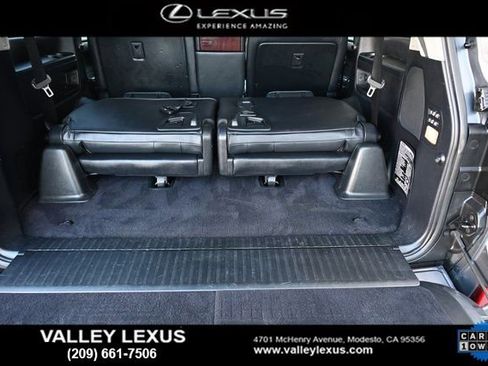 Used 2013 Lexus LX 570 4WD w/ Luxury Pkg image 13