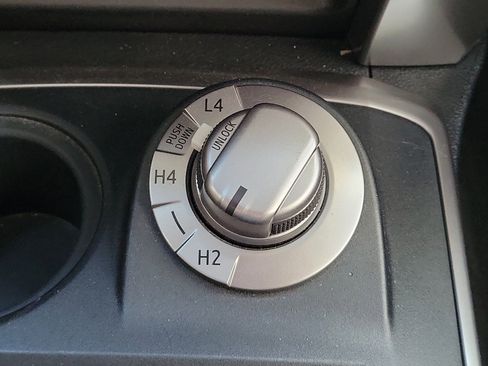 Used 2018 Toyota 4Runner SR5 image 30