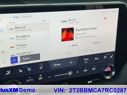 Used 2024 Lexus RX 350 image 35