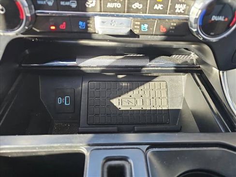 Used 2023 Ford F150 Limited image 26