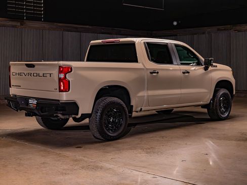 Used 2023 Chevrolet Silverado 1500 LT Trail Boss w/ Protection Package AWD/4WD image 9