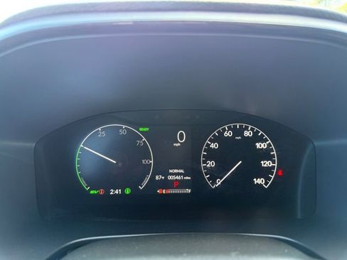 Used 2025 Honda CR-V Sport image 6