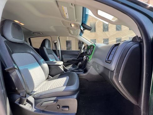 Used 2015 Chevrolet Colorado Z71 image 15