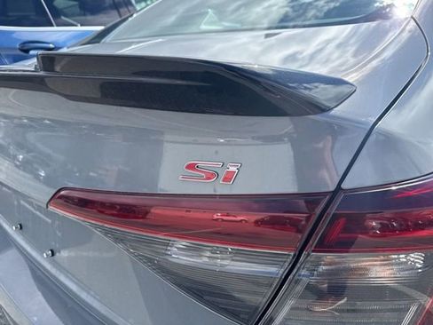 Used 2026 Honda Civic Si image 9