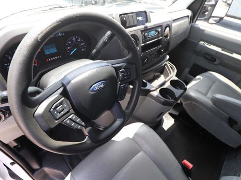 Certified 2024 Ford E-350 and Econoline 350 Super Duty w/ Power Windows & Locks Group RWD image 5