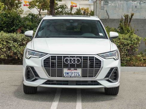 Used 2024 Audi Q3 2.0T Premium AWD/4WD image 2