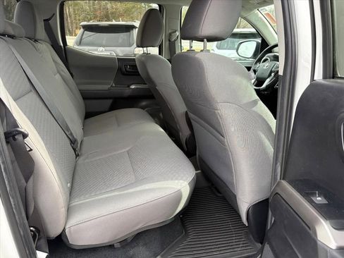 Used 2023 Toyota Tacoma SR5 w/ Technology Package AWD/4WD image 16