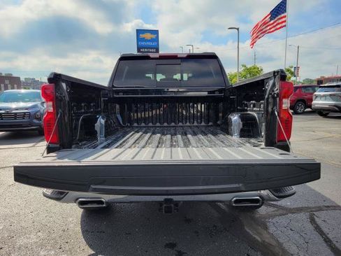 Used 2023 Chevrolet Silverado 1500 LT w/ Z71 Off-Road Package AWD/4WD image 22