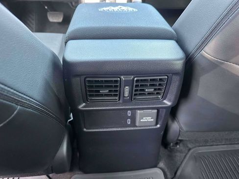 Used 2025 Toyota 4Runner TRD Off-Road Premium AWD/4WD image 12