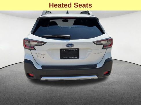 Used 2025 Subaru Outback Limited AWD/4WD image 9