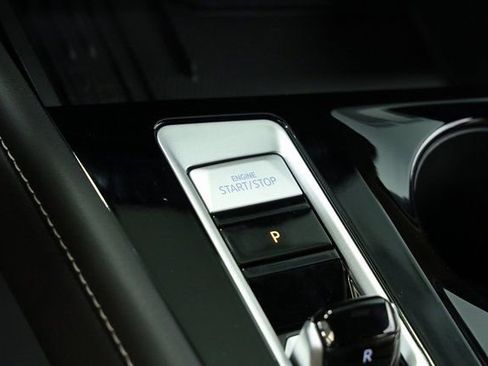 New 2026 Volkswagen Atlas Cross Sport SEL R-Line image 21