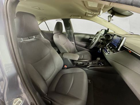 Used 2020 Toyota Corolla LE FWD image 33