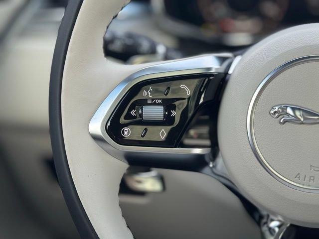 New 2026 Jaguar F-PACE R-Dynamic S AWD/4WD image 24