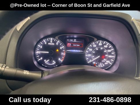 Used 2020 Nissan Pathfinder SL AWD/4WD image 21