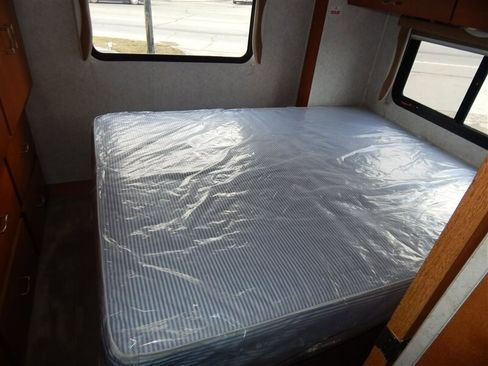 Used 2007 Chevrolet Express 3500 w/ RV Package image 31