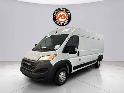 Used 2023 RAM ProMaster 2500 image 3