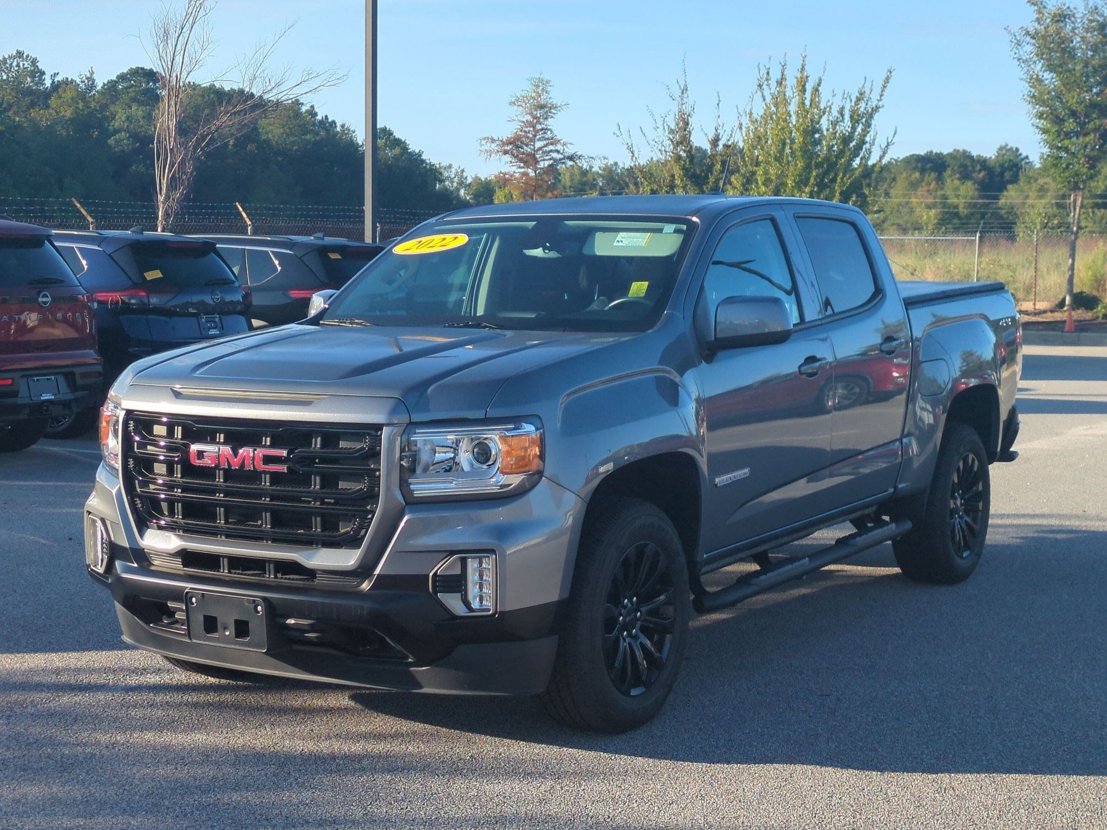 Used 2022 GMC Canyon Elevation w/ Trailering Package AWD/4WD image 8