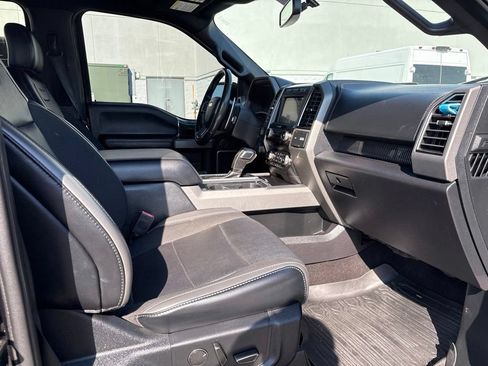 Used 2019 Ford F150 Raptor w/ Equipment Group 802A Luxury AWD/4WD image 25