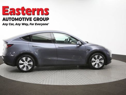 Used 2021 Tesla Model Y Long Range AWD/4WD image 41